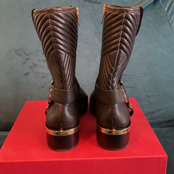 Vince Camuto Black Leather Boots NWOT - Picture 2 of 5